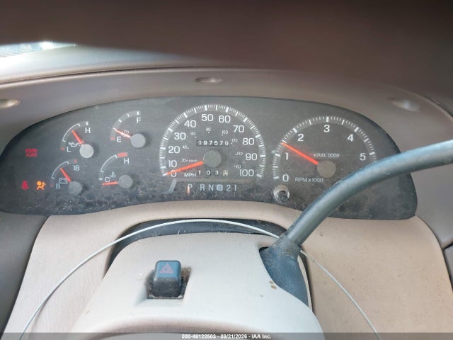 Продажа на аукционе авто 1998 Ford Expedition Eddie Bauer/xlt, vin: 1FMPU18L3WLB56155, номер лота: 46122503