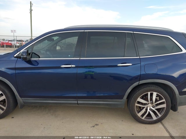 Honda Pilot Touring 2017 5FNYF5H93HB030916 Image 14