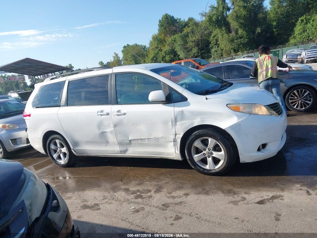Продажа на аукционе авто 2011 Toyota Sienna Le V6, vin: 5TDKK3DC6BS009021, номер лота: 46122519
