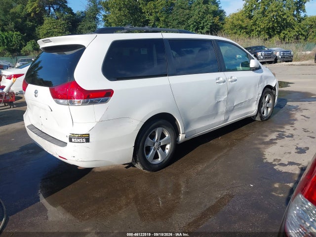 Продажа на аукционе авто 2011 Toyota Sienna Le V6, vin: 5TDKK3DC6BS009021, номер лота: 46122519