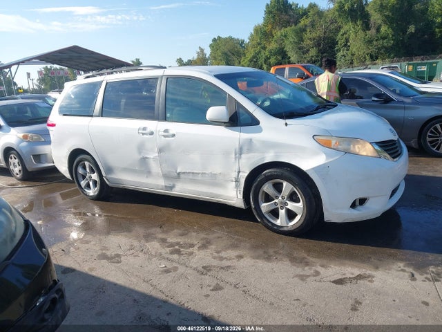 Продажа на аукционе авто 2011 Toyota Sienna Le V6, vin: 5TDKK3DC6BS009021, номер лота: 46122519