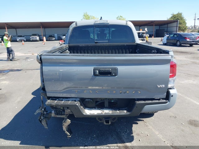 3TMCZ5AN5MM425209 Toyota Tacoma Trd Off-road