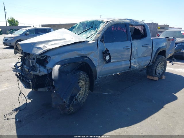 3TMCZ5AN5MM425209 Toyota Tacoma Trd Off-road