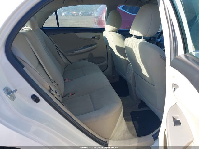 2013 Toyota Corolla Le მანქანა იყიდება აუქციონზე, vin: 5YFBU4EE8DP106300, აუქციონის ნომერი: 46122525