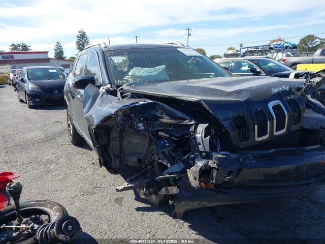 Продаж на аукціоні авто 2016 Jeep Cherokee Latitude, vin: 1C4PJLCB2GW106371, номер лоту: 46122550