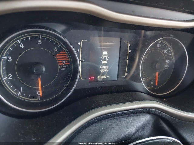 Продаж на аукціоні авто 2016 Jeep Cherokee Latitude, vin: 1C4PJLCB2GW106371, номер лоту: 46122550