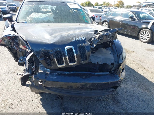 Продаж на аукціоні авто 2016 Jeep Cherokee Latitude, vin: 1C4PJLCB2GW106371, номер лоту: 46122550