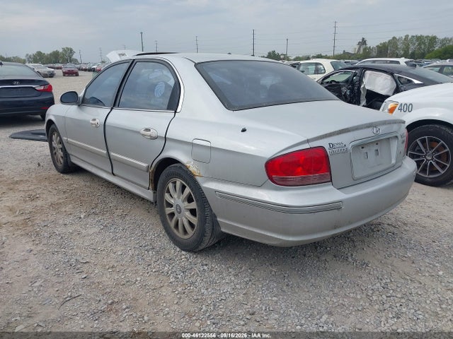 46122556 :رقم المزاد ، KMHWF35H32A662169 vin ، 2002 Hyundai Sonata Gls/lx مزاد بيع
