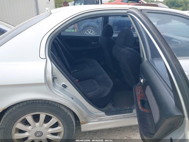 46122556 :رقم المزاد ، KMHWF35H32A662169 vin ، 2002 Hyundai Sonata Gls/lx مزاد بيع