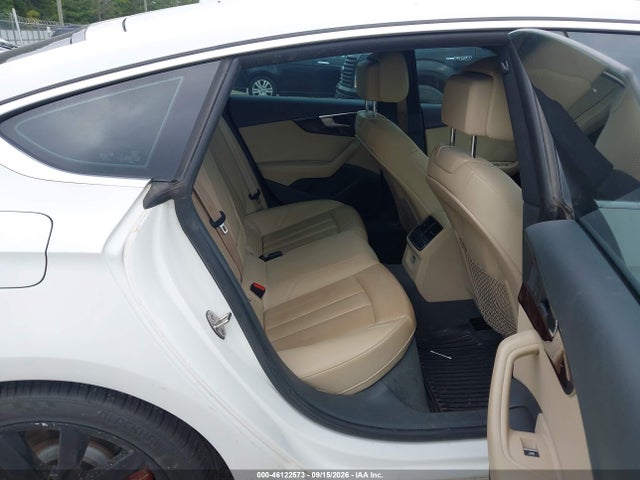 46122573 :رقم المزاد ، WAUANCF50JA052053 vin ، 2018 Audi A5 2.0t Premium مزاد بيع