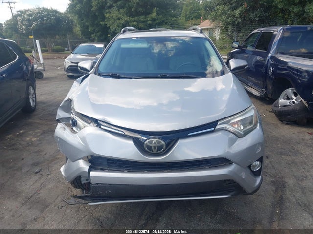 2018 Toyota Rav4 Limited/platinum მანქანა იყიდება აუქციონზე, vin: 2T3YFREV2JW518294, აუქციონის ნომერი: 46122574