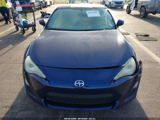 46122585 :رقم المزاد ، JF1ZNAA19D1723521 vin ، 2013 Scion Fr-s مزاد بيع