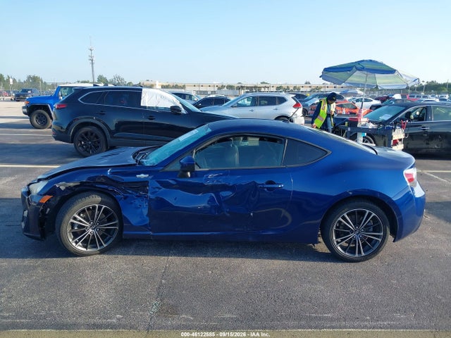 46122585 :رقم المزاد ، JF1ZNAA19D1723521 vin ، 2013 Scion Fr-s مزاد بيع