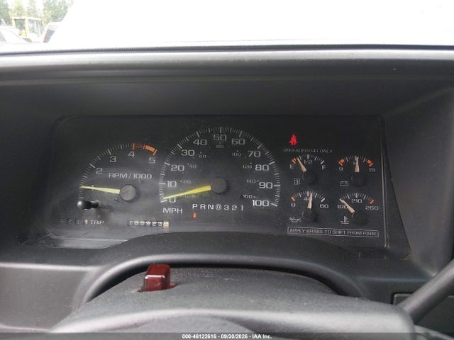 Продаж на аукціоні авто 1995 Gmc Suburban K1500, vin: 1GKFK16K3SJ722471, номер лоту: 46122616