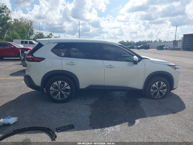 46122619 :رقم المزاد ، 5N1AT3BA4MC745210 vin ، 2021 Nissan Rogue Sv Fwd مزاد بيع