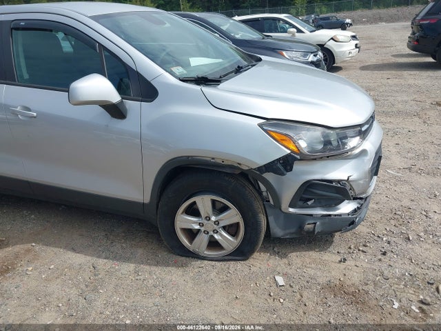 2017 Chevrolet Trax Ls მანქანა იყიდება აუქციონზე, vin: 3GNCJNSB7HL131809, აუქციონის ნომერი: 46122640