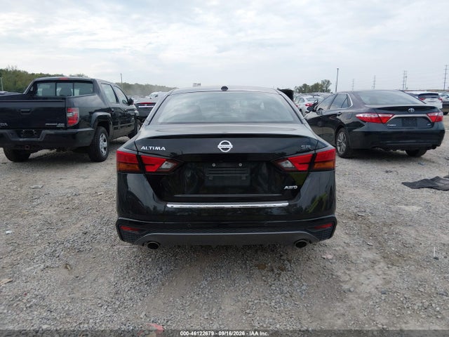 46122679 :رقم المزاد ، 1N4BL4CW1NN406439 vin ، 2022 Nissan Altima Sr Intelligent Awd مزاد بيع