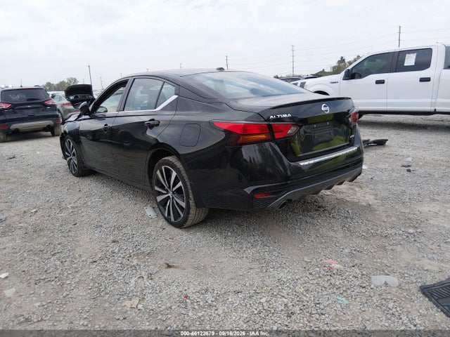 46122679 :رقم المزاد ، 1N4BL4CW1NN406439 vin ، 2022 Nissan Altima Sr Intelligent Awd مزاد بيع