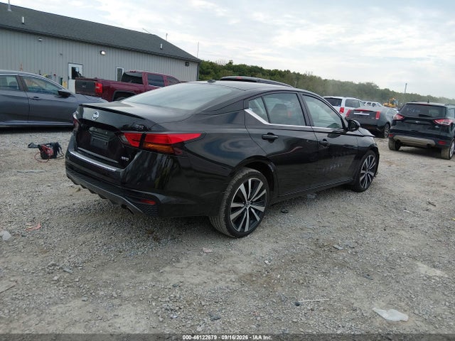 46122679 :رقم المزاد ، 1N4BL4CW1NN406439 vin ، 2022 Nissan Altima Sr Intelligent Awd مزاد بيع