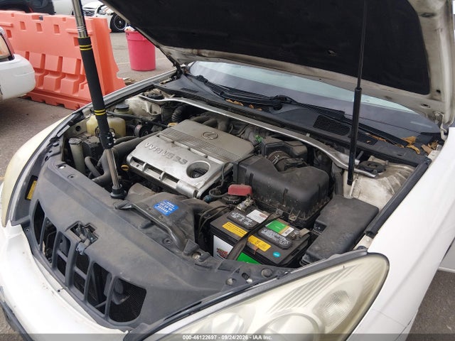 2005 Lexus Es 330 მანქანა იყიდება აუქციონზე, vin: JTHBA30G955061635, აუქციონის ნომერი: 46122697