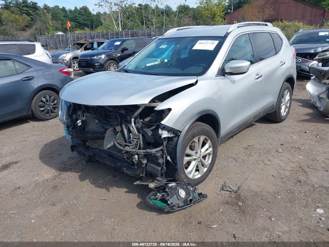 Nissan ROGUE SV 2015 5N1AT2MV4FC926370 Image 2