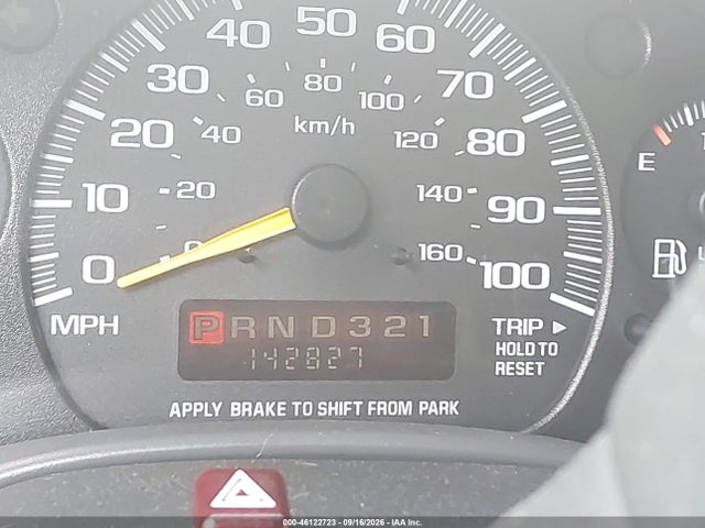 46122723 :رقم المزاد ، 1GKFG15R7Y1186620 vin ، 2000 Gmc Savana Standard مزاد بيع