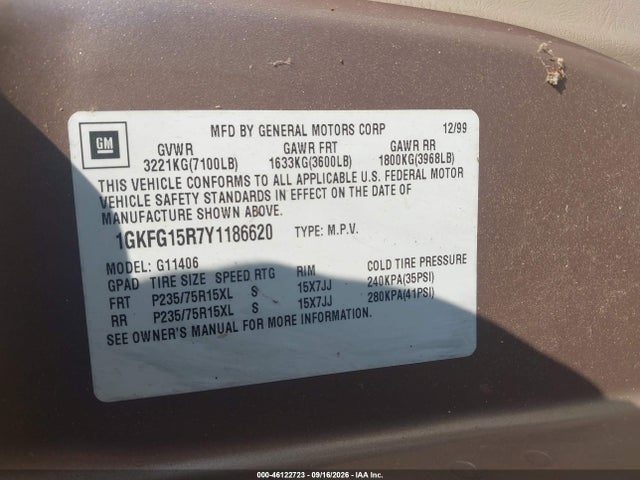 46122723 :رقم المزاد ، 1GKFG15R7Y1186620 vin ، 2000 Gmc Savana Standard مزاد بيع