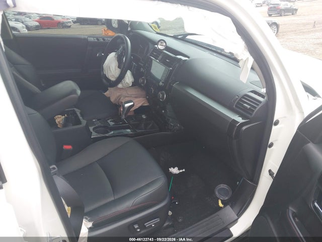 Продажа на аукционе авто 2020 Toyota 4runner Trd Off Road Premium, vin: JTEBU5JR3L5829994, номер лота: 46122743