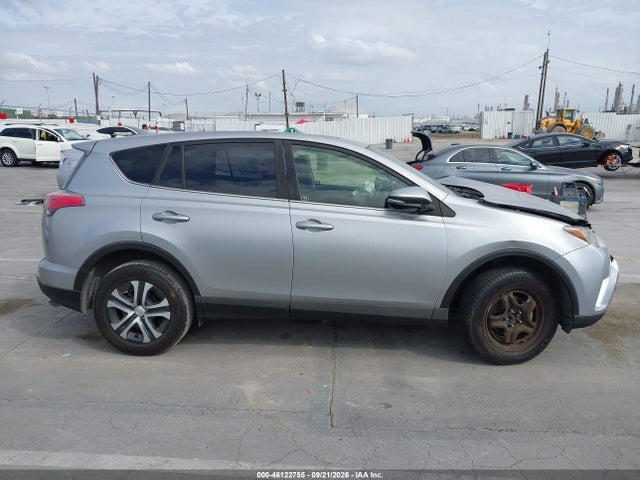 Продаж на аукціоні авто 2018 Toyota Rav4 Xle, vin: JTMWFREV7JJ164679, номер лоту: 46122755
