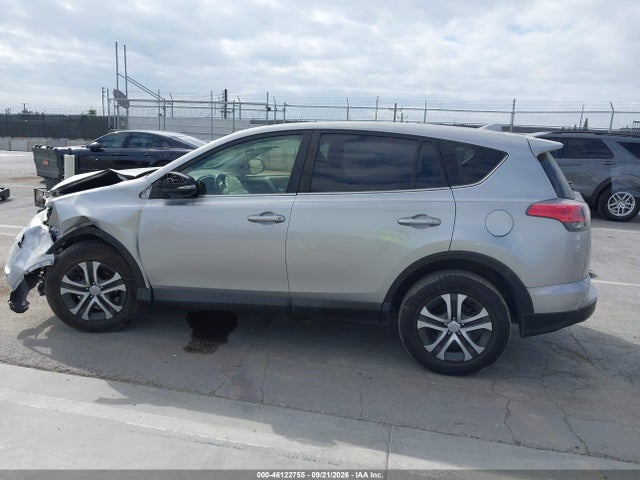 Продаж на аукціоні авто 2018 Toyota Rav4 Xle, vin: JTMWFREV7JJ164679, номер лоту: 46122755