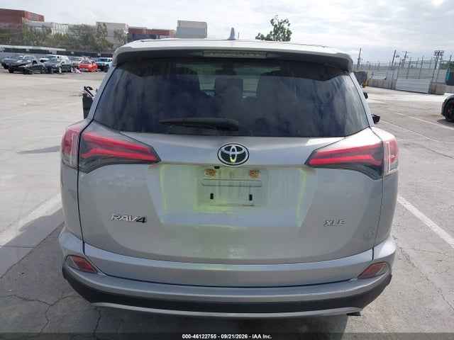 Продаж на аукціоні авто 2018 Toyota Rav4 Xle, vin: JTMWFREV7JJ164679, номер лоту: 46122755