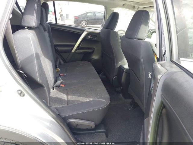 Продаж на аукціоні авто 2018 Toyota Rav4 Xle, vin: JTMWFREV7JJ164679, номер лоту: 46122755