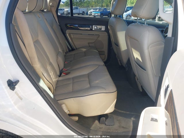 2010 Lincoln Mkx მანქანა იყიდება აუქციონზე, vin: 2LMDJ8JCXABJ26503, აუქციონის ნომერი: 46122766