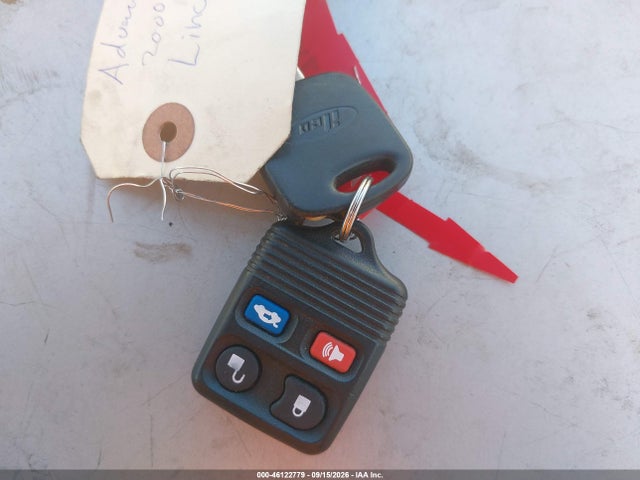 46122779 :رقم المزاد ، 1LNHM86S0YY852551 vin ، 2000 Lincoln Ls V6 Auto/v6 Manual مزاد بيع