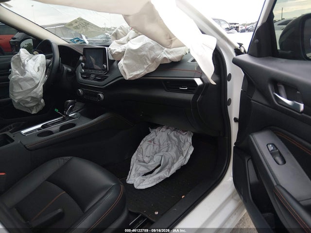 46122789 :رقم المزاد ، 1N4BL4CW4LC175268 vin ، 2020 Nissan Altima Sr Intelligent Awd مزاد بيع