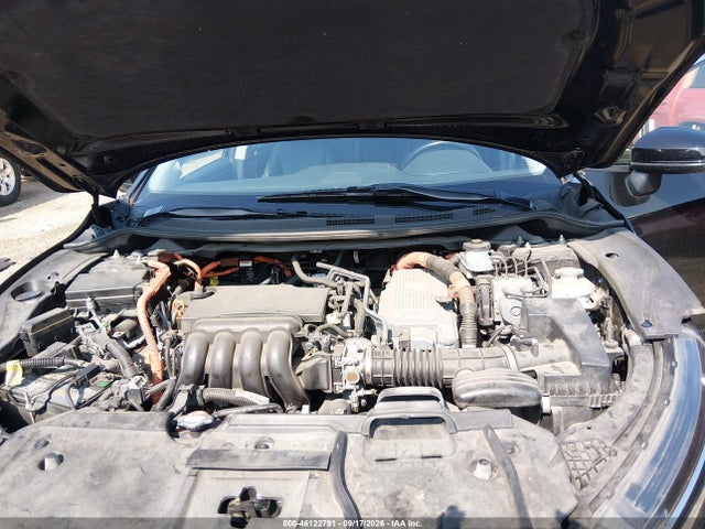 46122791 :رقم المزاد ، JHMZC5F32JC015840 vin ، 2018 Honda Clarity Plug-in Hybrid Touring مزاد بيع