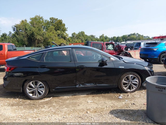 46122791 :رقم المزاد ، JHMZC5F32JC015840 vin ، 2018 Honda Clarity Plug-in Hybrid Touring مزاد بيع