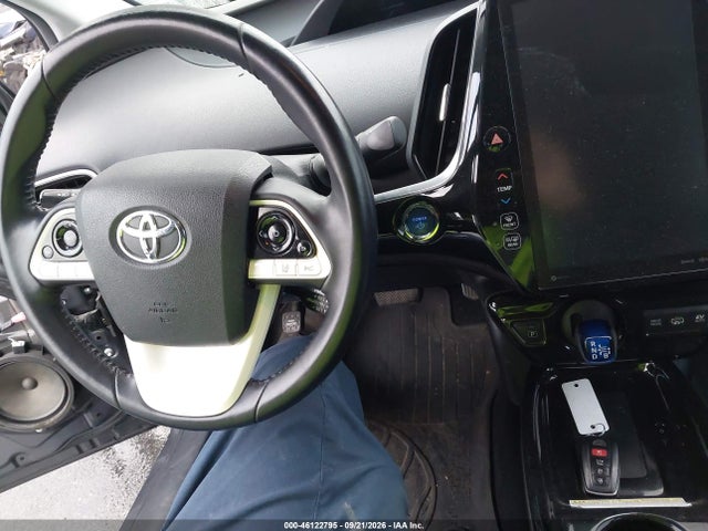46122795 :رقم المزاد ، JTDKARFP2H3062573 vin ، 2017 Toyota Prius Prime Premium مزاد بيع