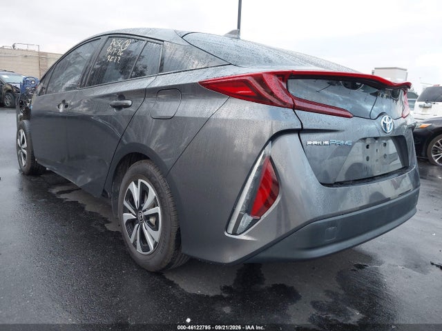 46122795 :رقم المزاد ، JTDKARFP2H3062573 vin ، 2017 Toyota Prius Prime Premium مزاد بيع