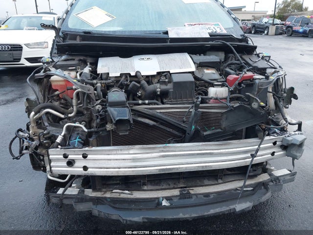 46122795 :رقم المزاد ، JTDKARFP2H3062573 vin ، 2017 Toyota Prius Prime Premium مزاد بيع