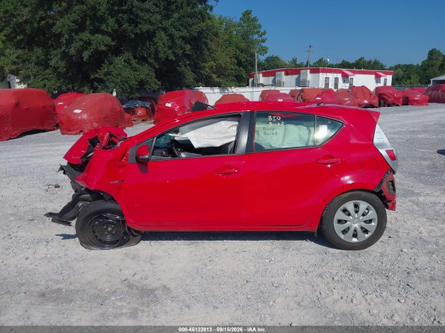 Продажа на аукционе авто 2014 Toyota Prius C One, vin: JTDKDTB38E1066903, номер лота: 46122813