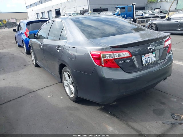 Toyota CAMRY SE 2014 4T1BF1FKXEU338930 Image 3