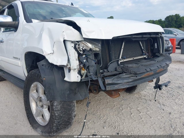 46122872 :رقم المزاد ، 1GNFC13078R101148 vin ، 2008 Chevrolet Tahoe Ltz مزاد بيع