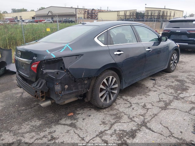 2017 Nissan Altima 2.5 Sv მანქანა იყიდება აუქციონზე, vin: 1N4AL3AP5HC263965, აუქციონის ნომერი: 46122914