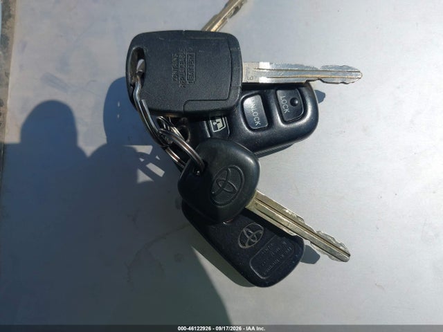 Продажа на аукционе авто 2005 Toyota Sequoia Limited V8, vin: 5TDBT48A95S251575, номер лота: 46122926