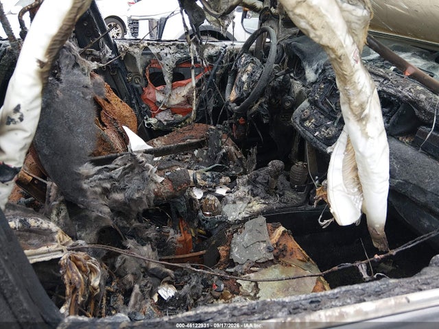 46122931 :رقم المزاد ، 2T3RFREV4JW807889 vin ، 2018 Toyota Rav4 Xle مزاد بيع