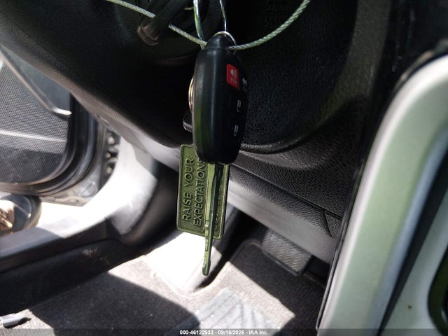 46122933 :رقم المزاد ، 5YFBURHE9KP865530 vin ، 2019 Toyota Corolla Le مزاد بيع