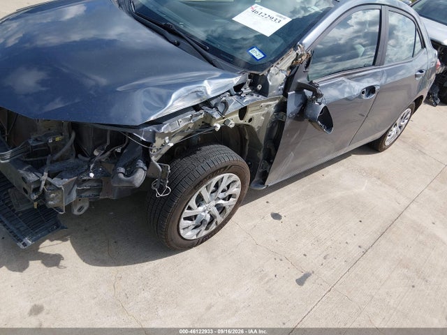 46122933 :رقم المزاد ، 5YFBURHE9KP865530 vin ، 2019 Toyota Corolla Le مزاد بيع