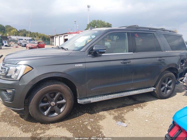 Продажа на аукционе авто 2018 Ford Expedition Xlt, vin: 1FMJU1JT2JEA17292, номер лота: 46122947