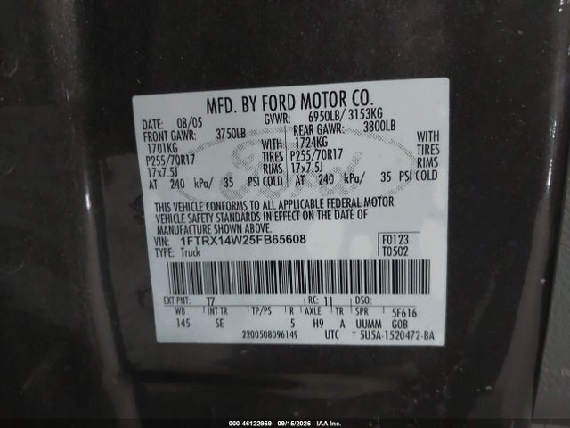 46122969 :رقم المزاد ، 1FTRX14W25FB65608 vin ، 2005 Ford F-150 Stx/xl/xlt مزاد بيع